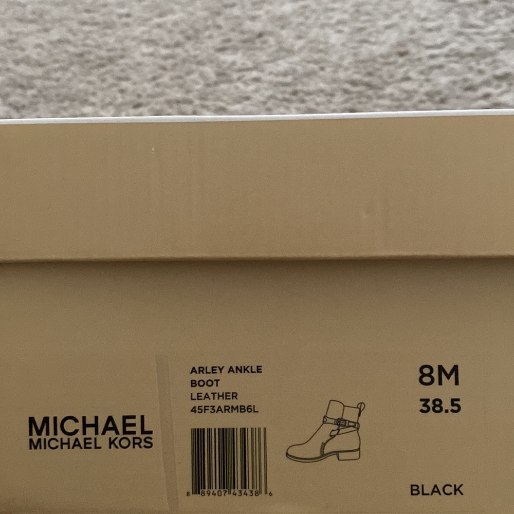 Michael Kors Arley Ankle Boots - Picture 4 of 4